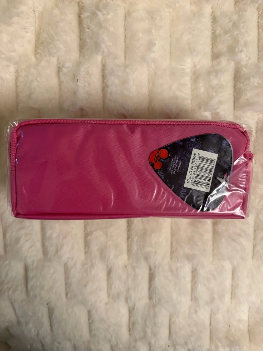 Not sure bright pink